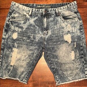 Carbon Relaxed acid washed distressed denim shorts